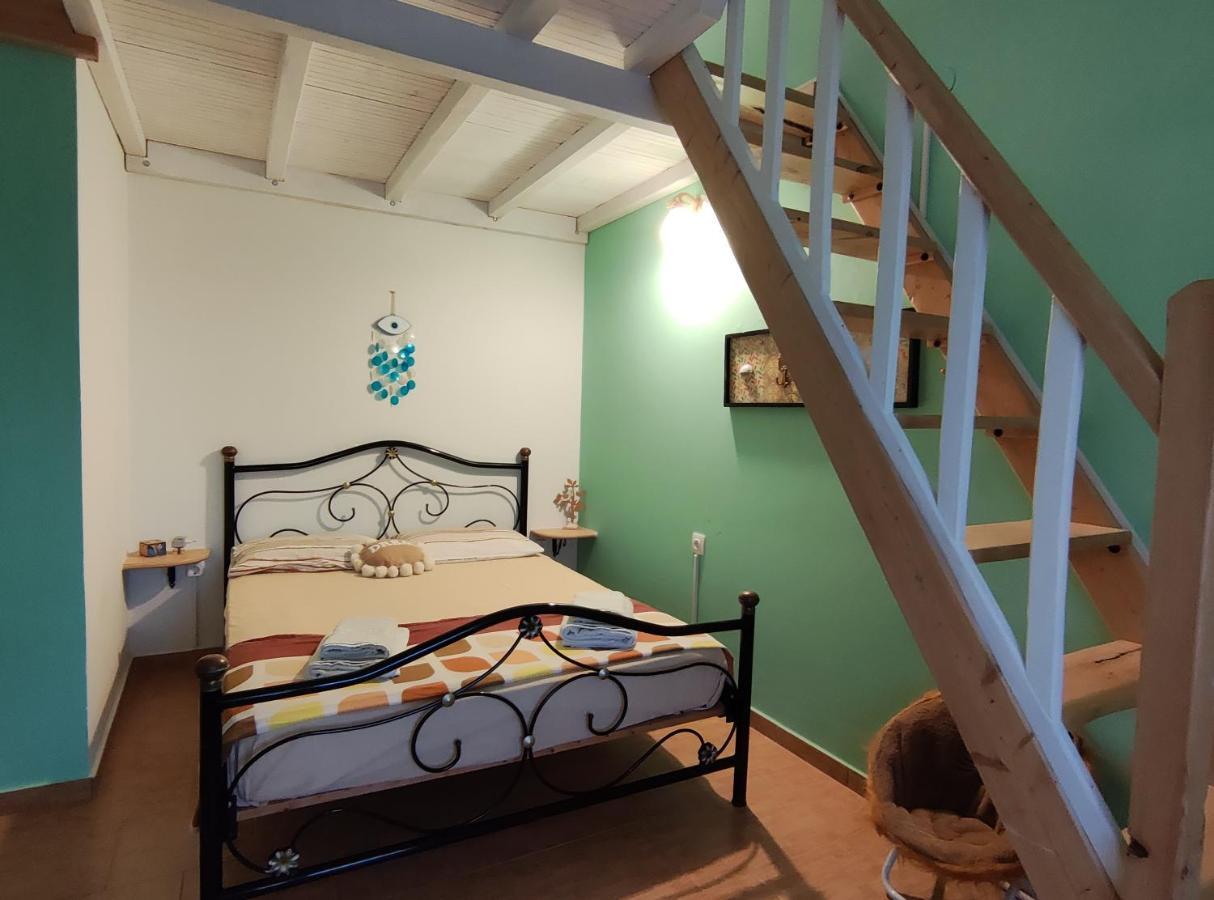 Guest house Guestroom Happynest No.3 Melissia (Corfu)